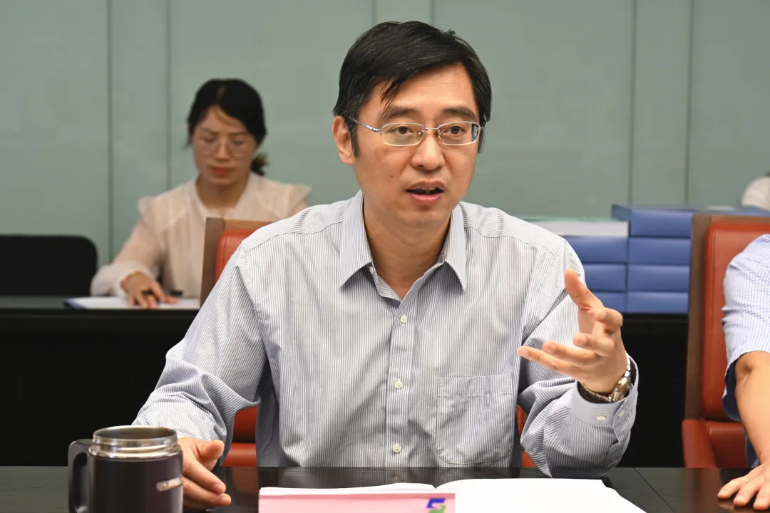 省國資委紀檢監(jiān)察組組長陳金池督導檢查蘇鹽集團安全生產(chǎn)和疫情防控工作