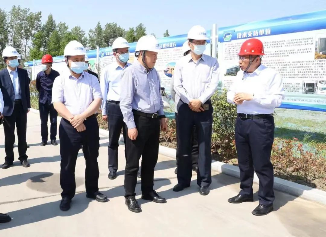 國家糧食和物資儲備局江蘇局分黨組書記、局長吳永順蒞臨蘇鹽集團(tuán)調(diào)研鹽穴戰(zhàn)略油氣儲備