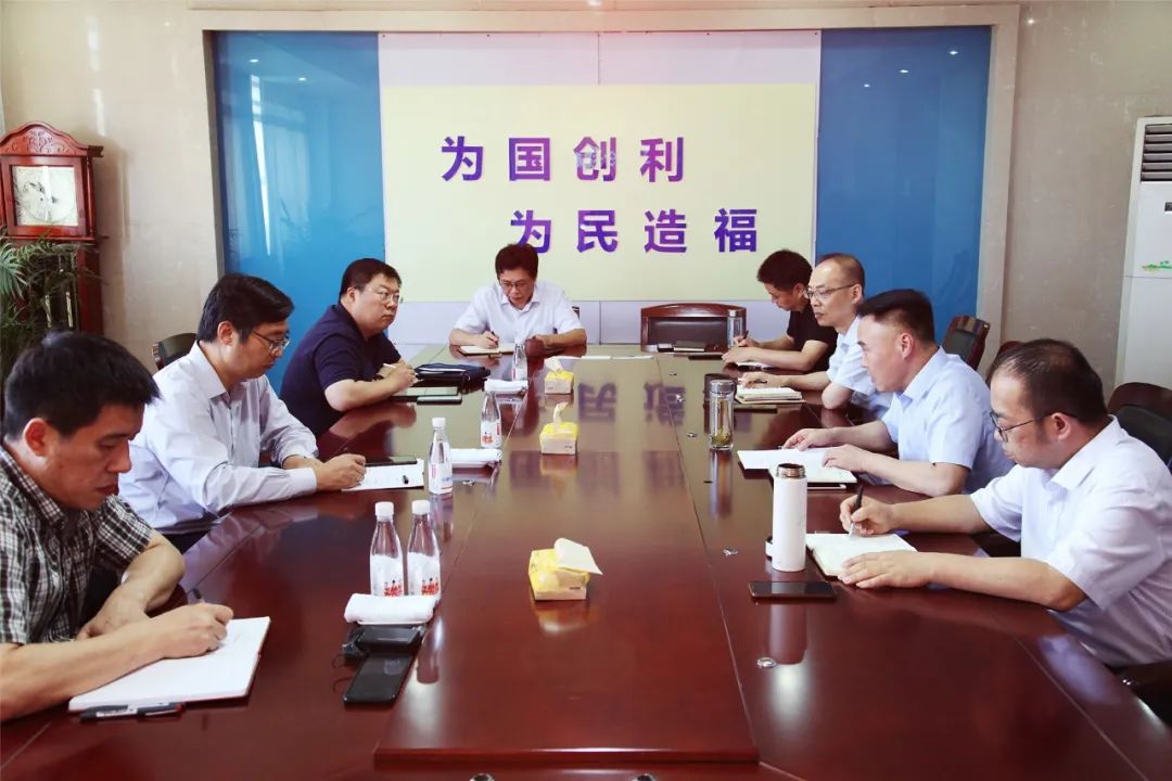 蘇鹽集團(tuán)黨委書記、董事長(zhǎng)章朝陽赴南通蘇州無錫常州四市鹽業(yè)公司調(diào)研 蘇鹽集團(tuán)黨委書記、董事長(zhǎng)章朝陽赴南通蘇州無錫常州四市鹽業(yè)公司調(diào)研