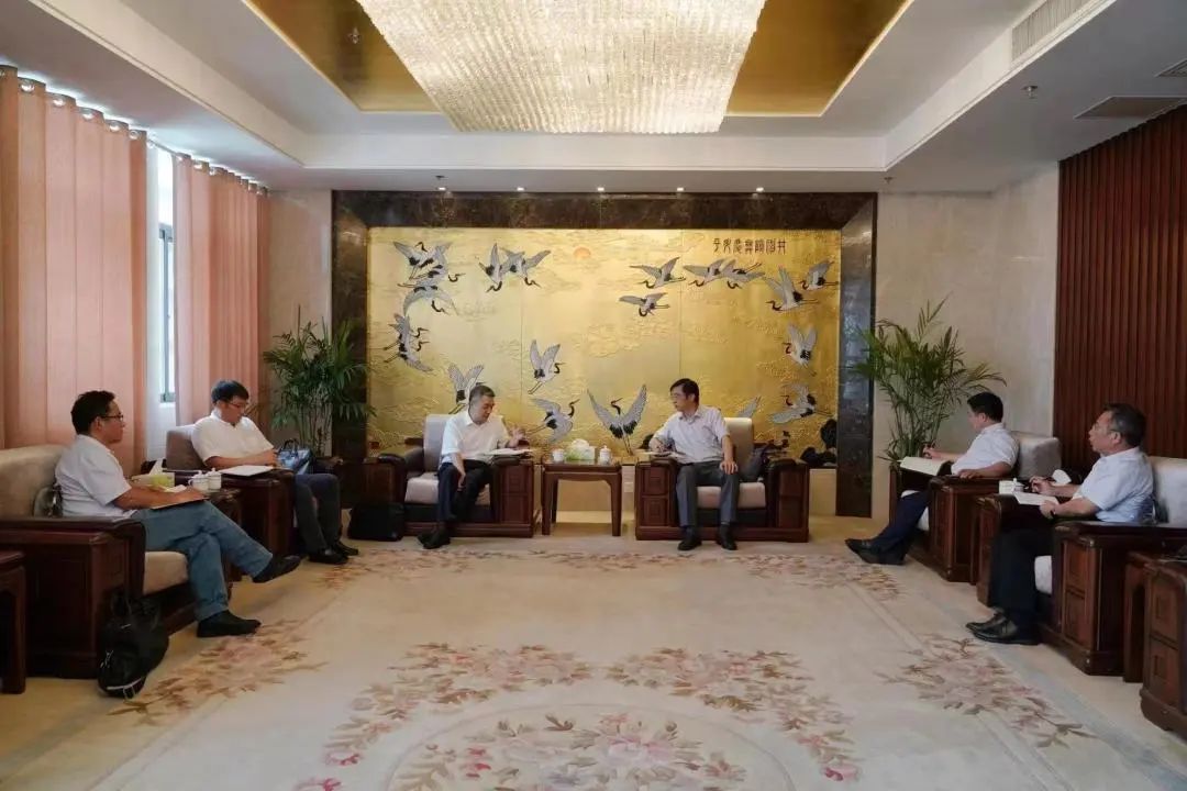 蘇鹽集團黨委書記、董事長章朝陽會見中石油儲氣庫公司執(zhí)行董事、黨委書記熊建嘉